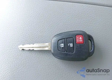 2016 Toyota Highlander Le V6 z USA, uszkodzony, nr VIN 5TDZKRFH4GS127117